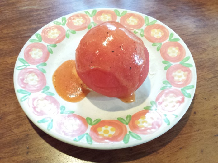 キャピタル東洋亭 本店　トマトの前菜
